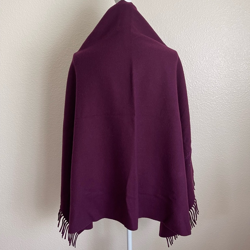 Christian Dior large purple 100% wool scarf fringe fluffy warm logo CD floral - Picture 3 of 13